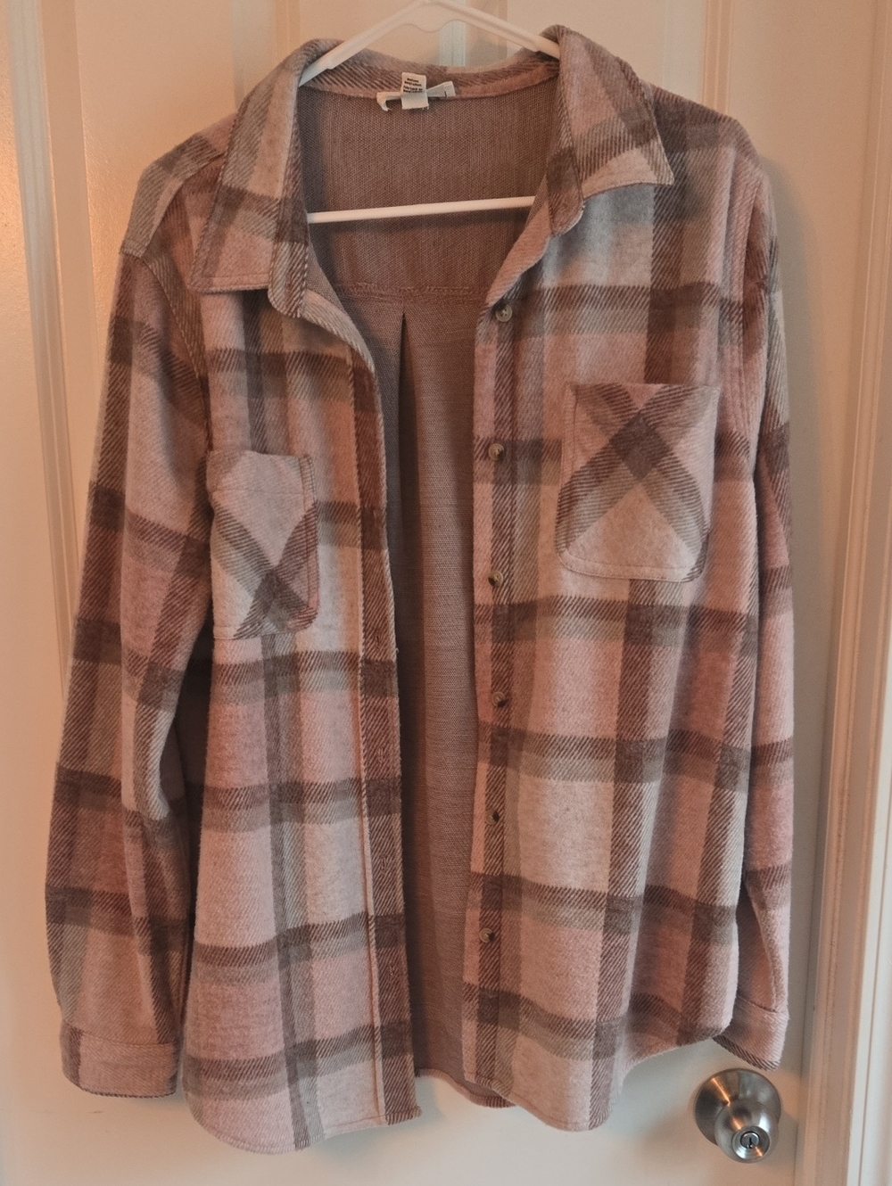Cozy Plaid Button-Up Shacket in Mauve & Taupe